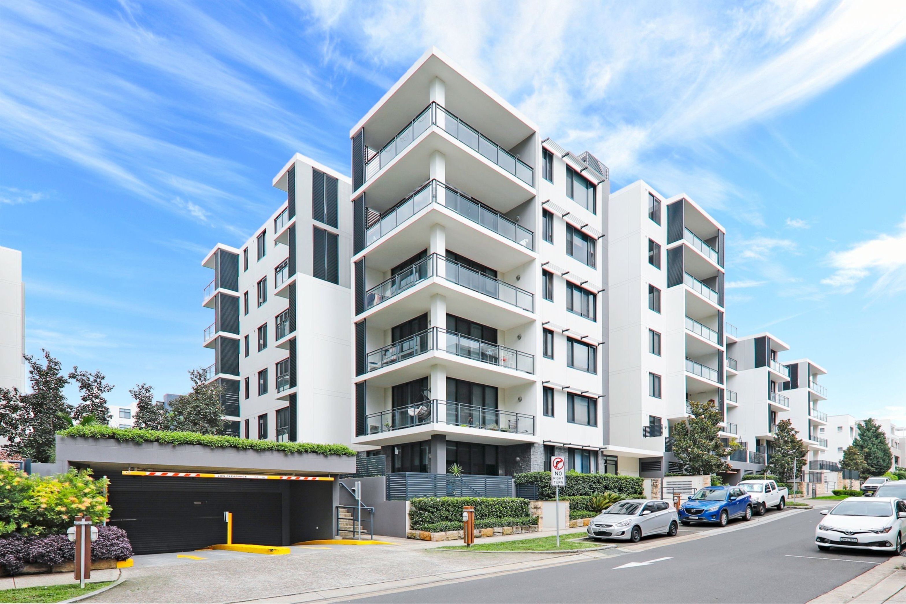405/46 Amalfi Drive, Wentworth Point Sold by Chidiac Realty - image 9