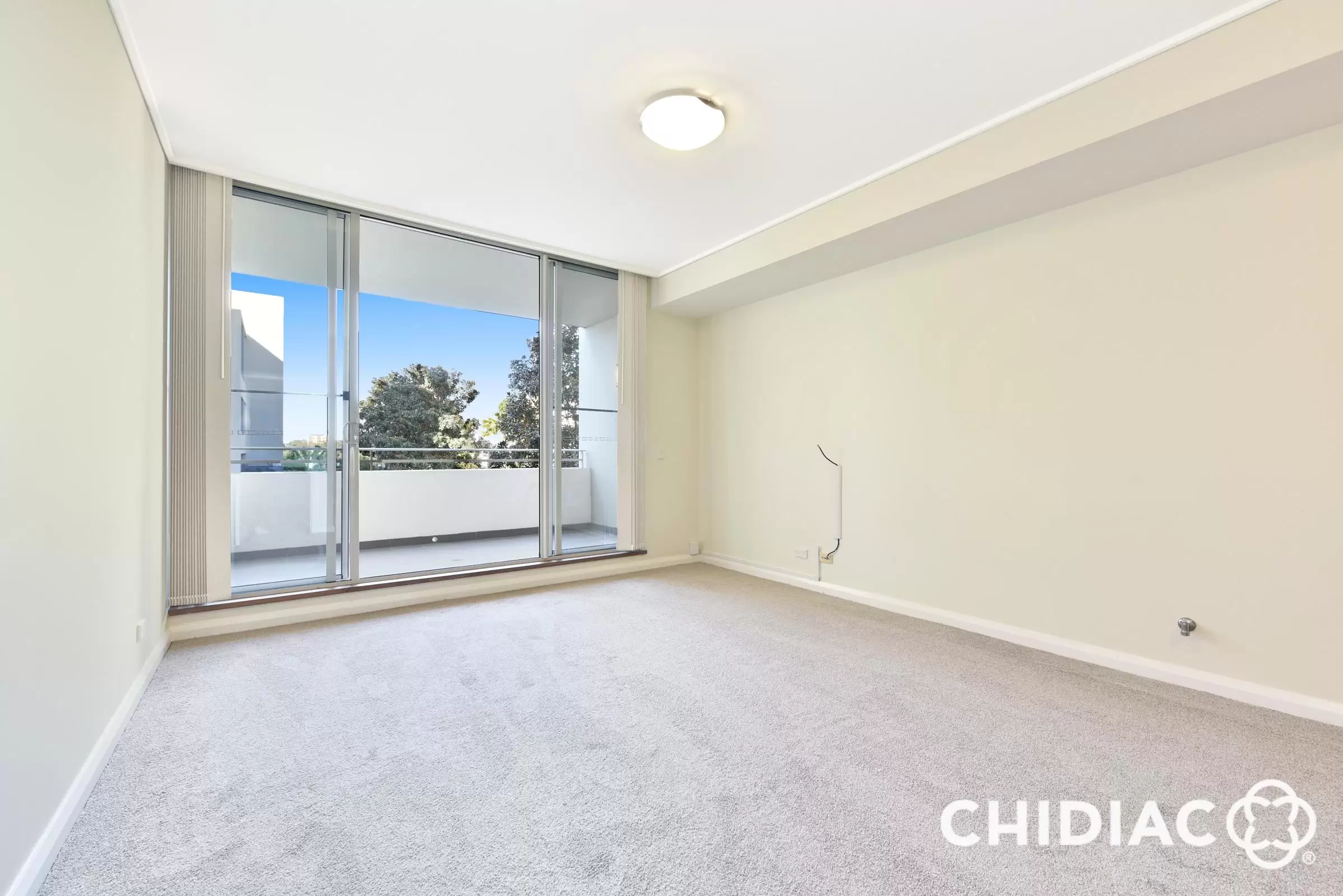 543/2 The Crescent, Wentworth Point Leased by Chidiac Realty - image 2