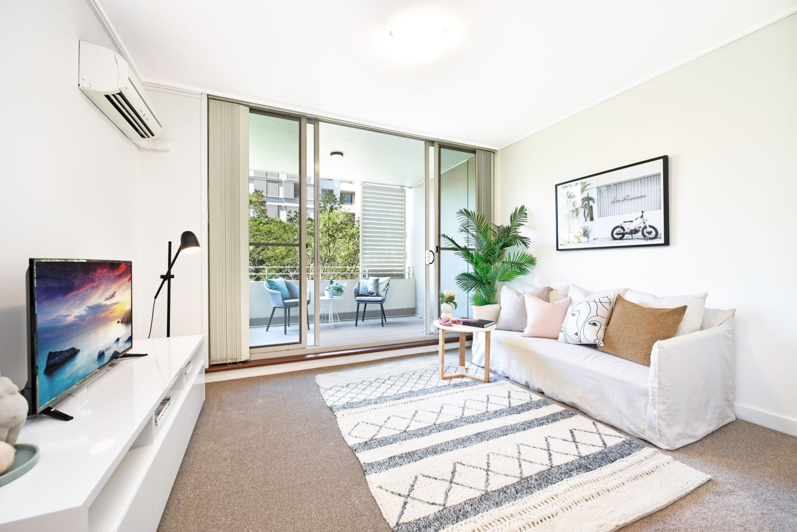 201/1 The Piazza, Wentworth Point Sold by Chidiac Realty - image 1