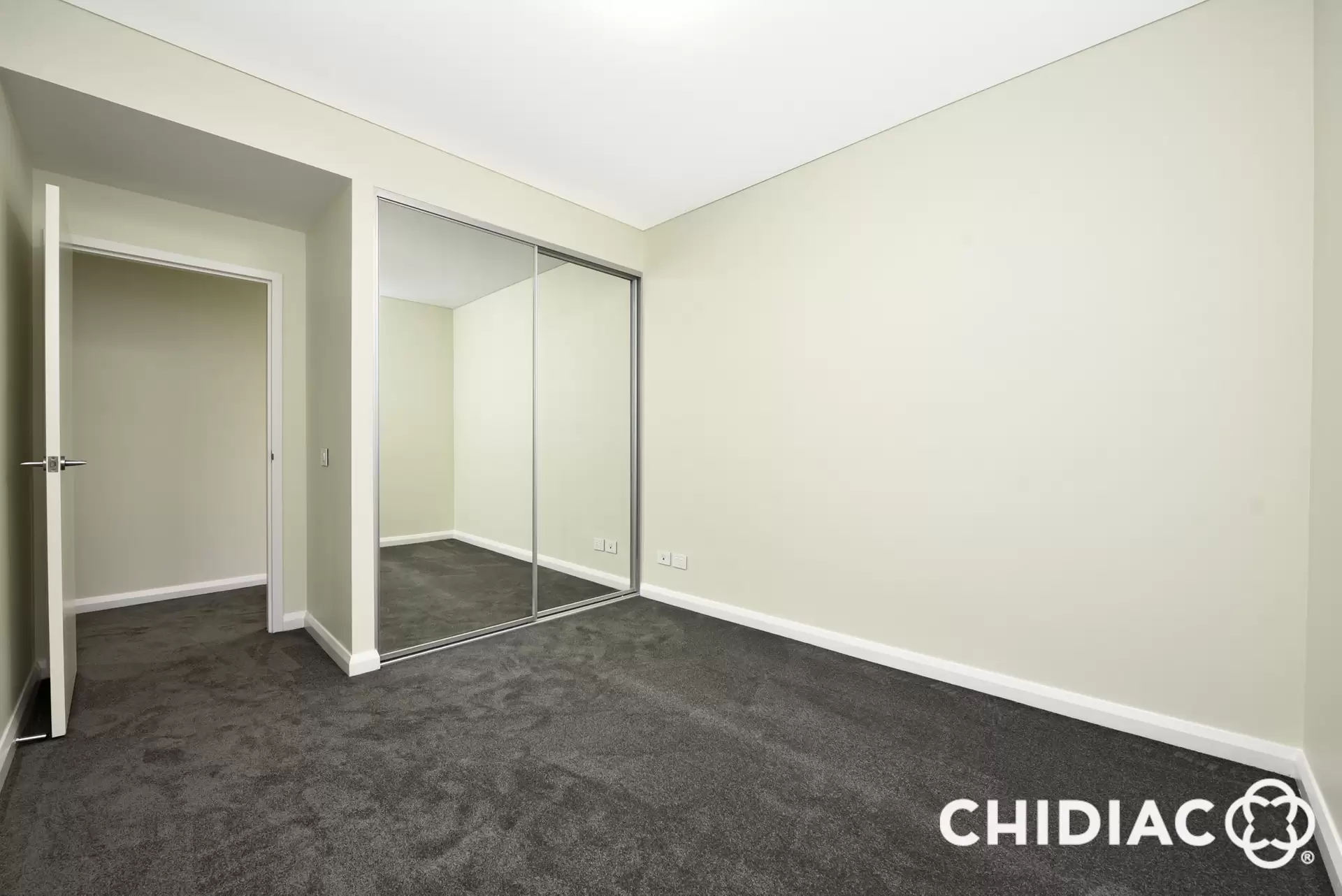 334/21 Marine Parade, Wentworth Point Leased by Chidiac Realty - image 1