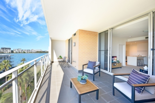 742/2 The Crescent, Wentworth Point Sold by Chidiac Realty