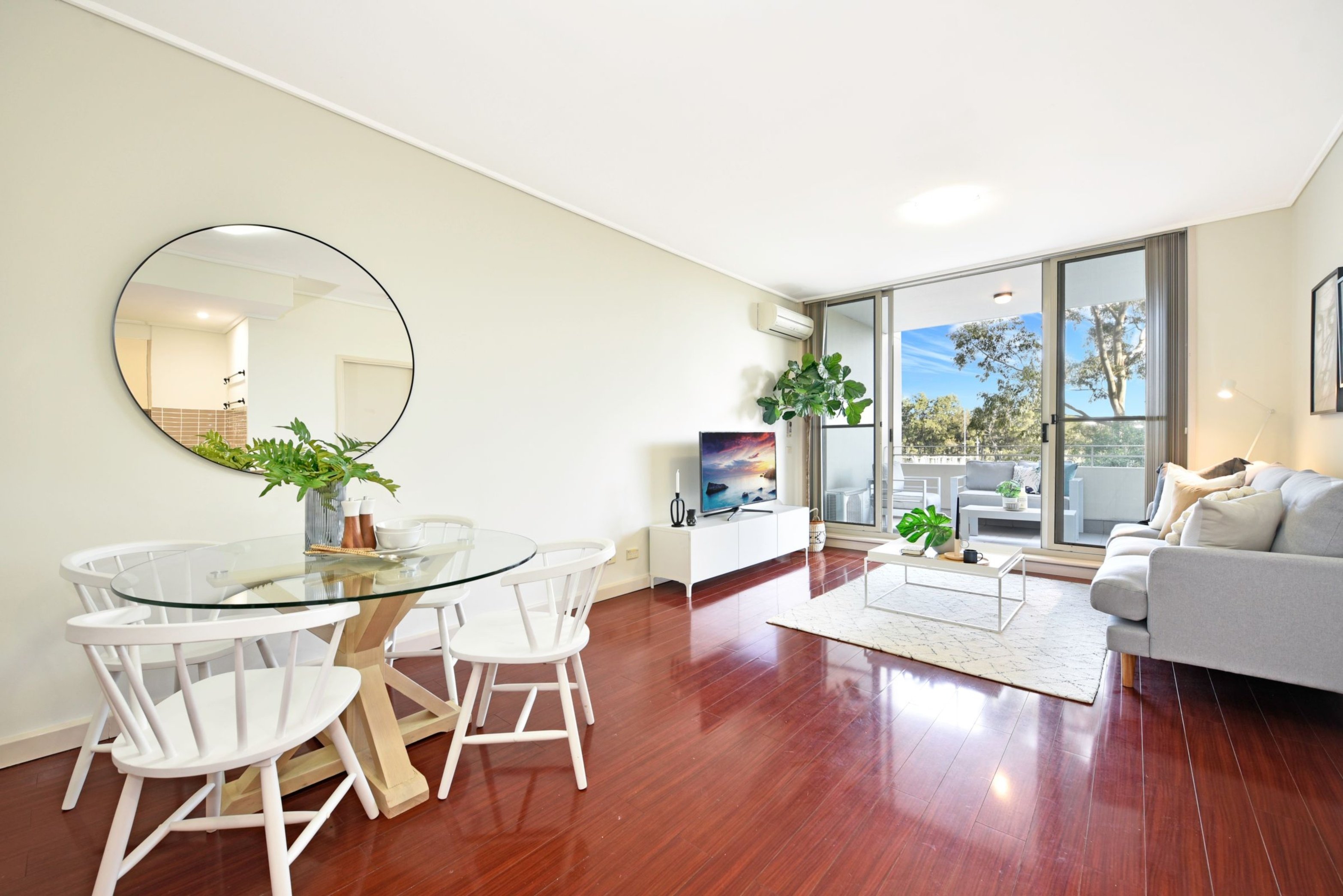 207/1 The Piazza, Wentworth Point Sold by Chidiac Realty - image 2