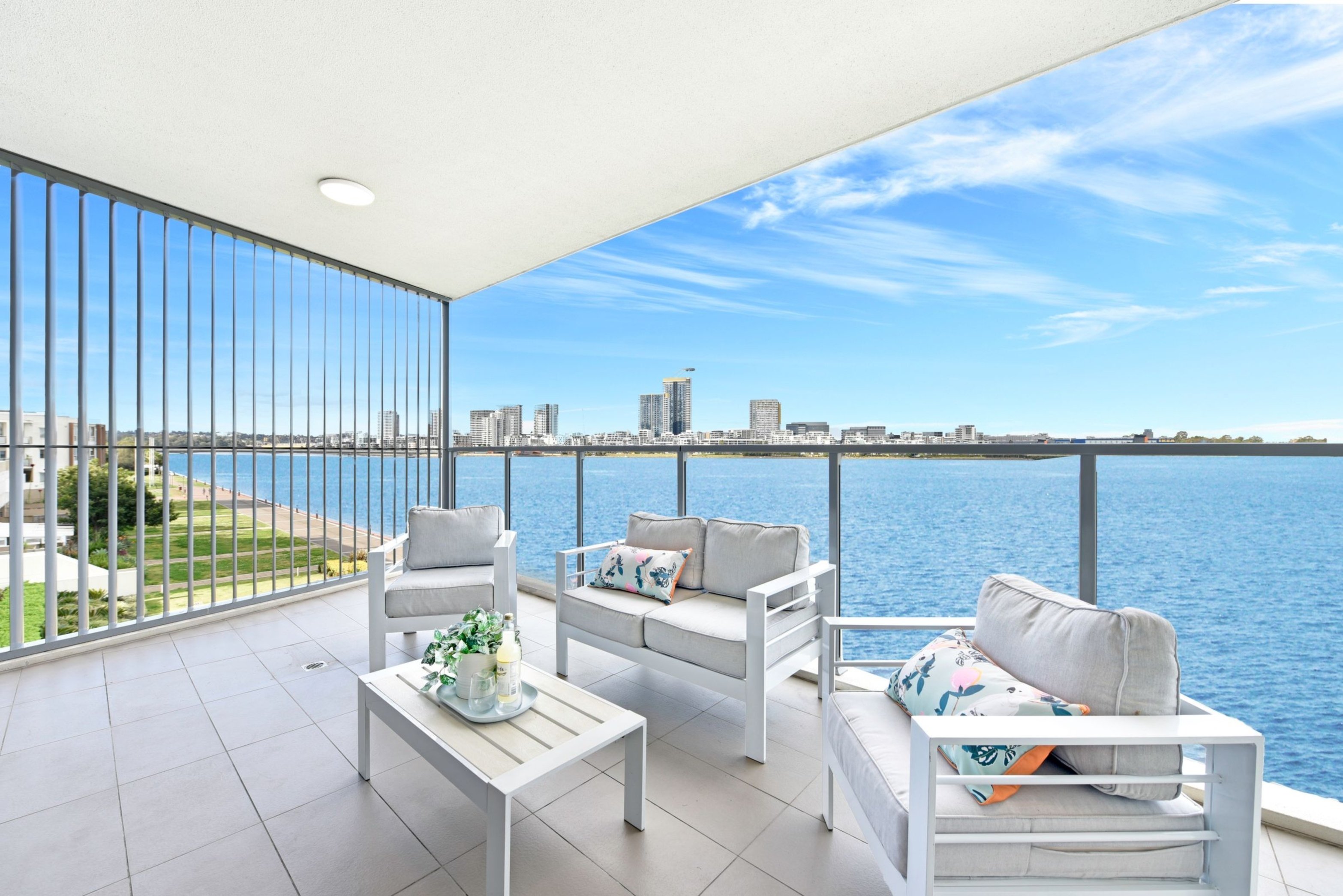 302/23 The Promenade, Wentworth Point Sold by Chidiac Realty - image 1