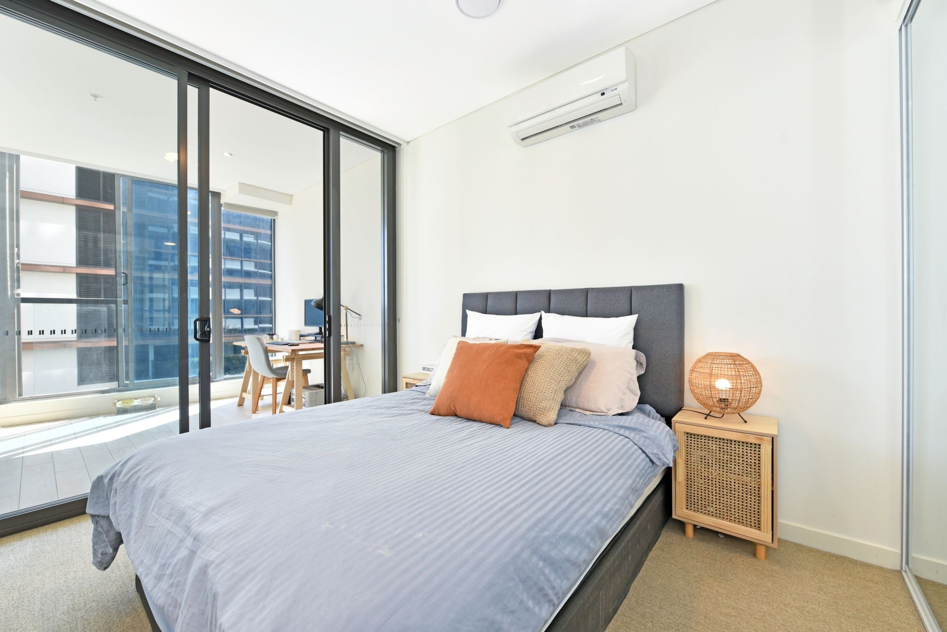 810/11 Wentworth Place, Wentworth Point Sold by Chidiac Realty - image 5