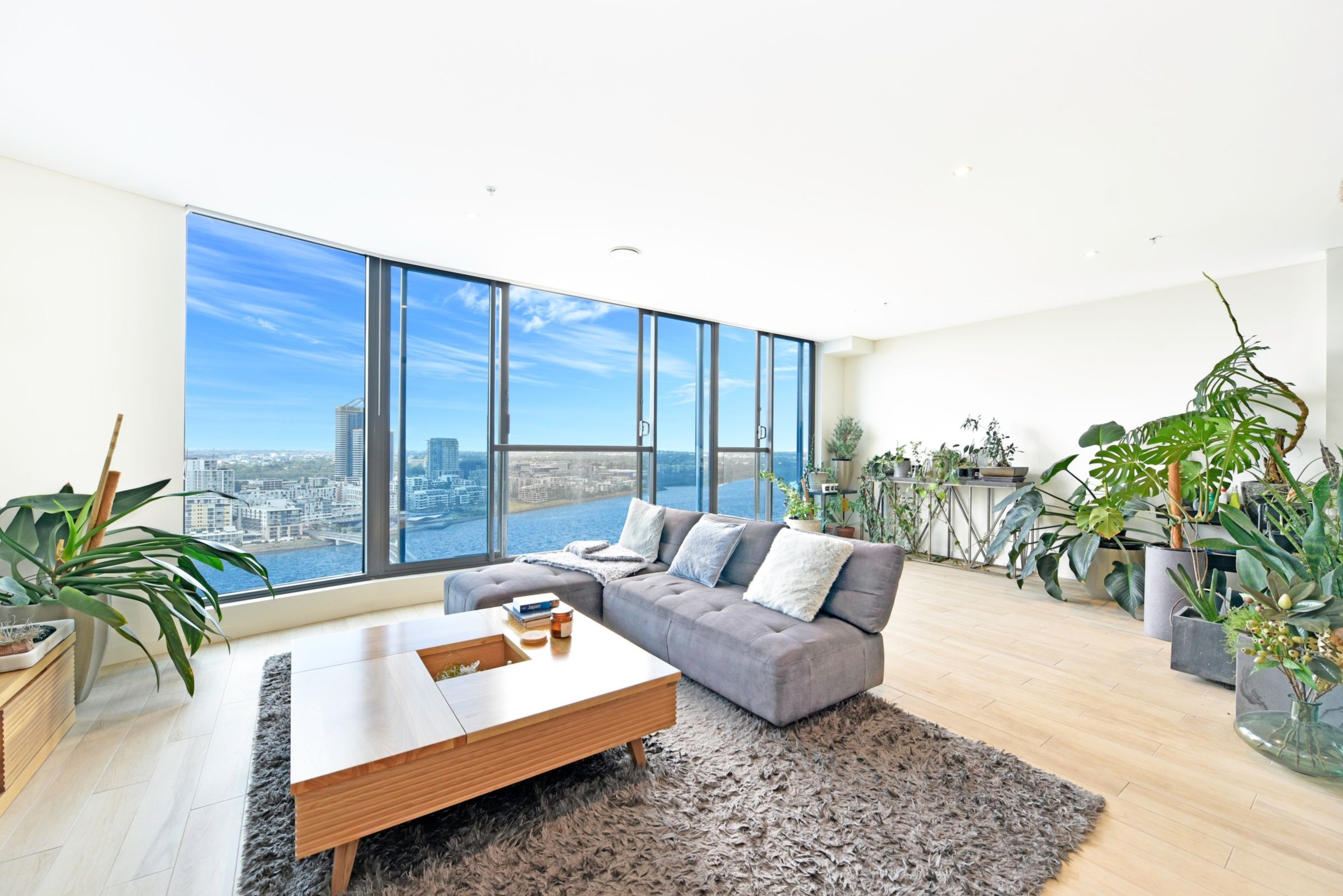 2303/11 Wentworth Place, Wentworth Point Sold by Chidiac Realty - image 5
