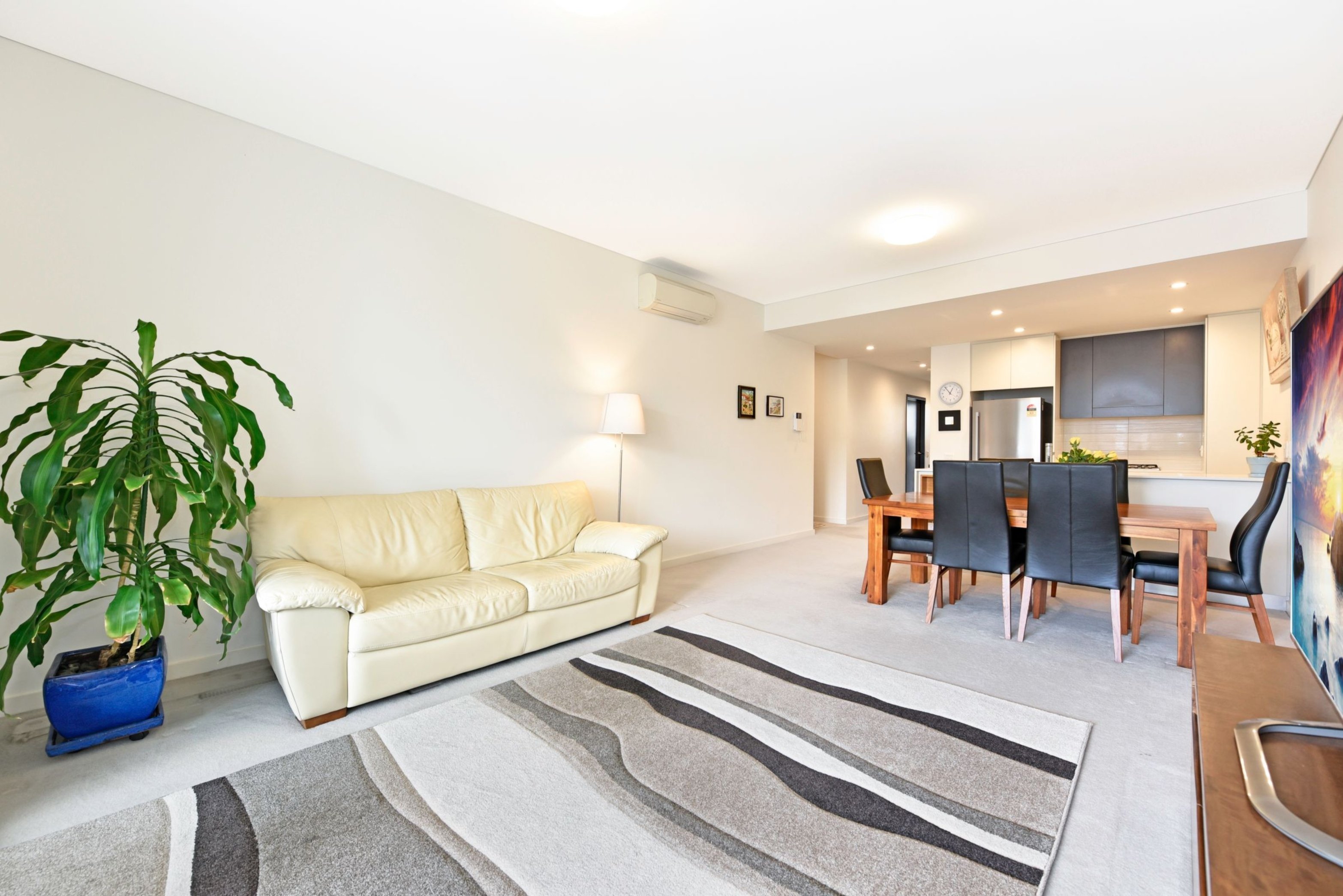 512/19 Baywater Drive, Wentworth Point Sold by Chidiac Realty - image 1