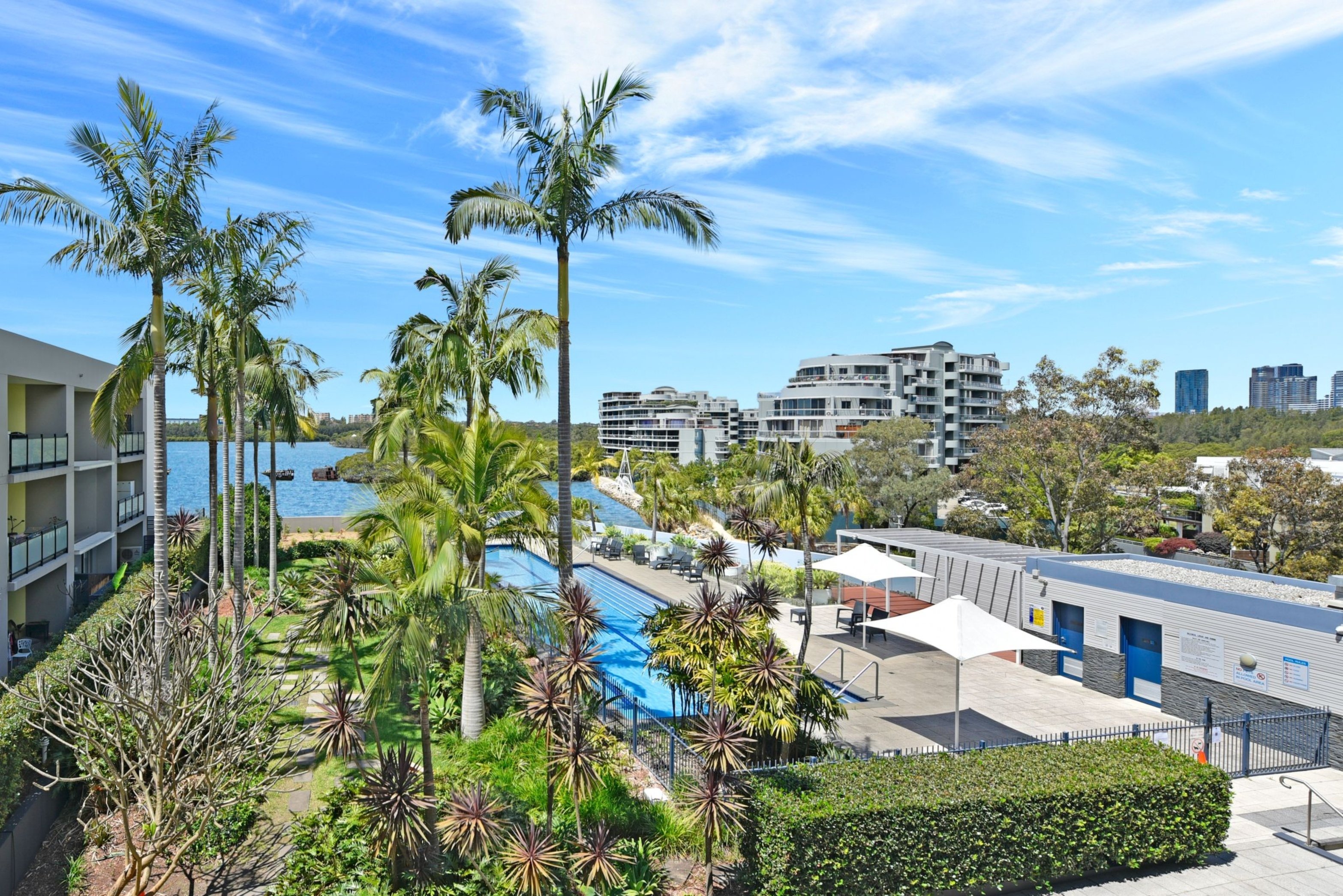 490/4 The Crescent, Wentworth Point Sold by Chidiac Realty - image 1
